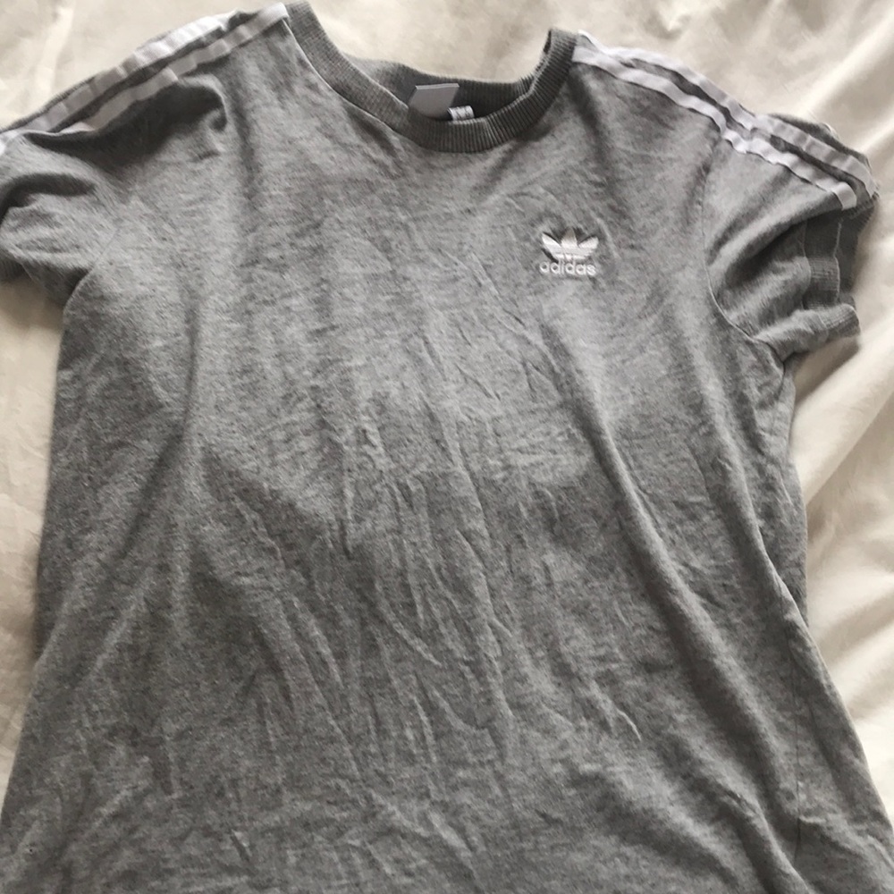 light gray adidas top